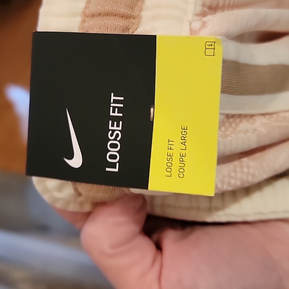 NWT Men's Nike basketball shorts - Picture 6 of 7